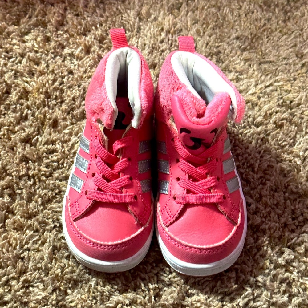 Adidas 5K shoes
